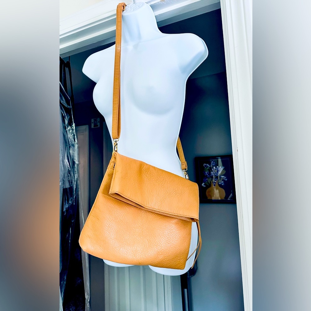 Cool hobo cross body with mega pockets